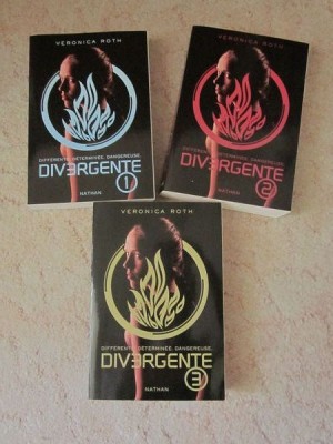 Divergente tomes 1, 2 et 3 de Veronica Roth.jpeg